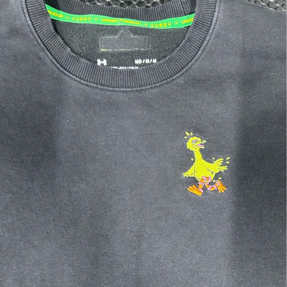 Under Armour Curry Sesame Street Sweatshirt M - Picture 3 of 3